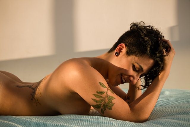 Sexo virtual - strip tease